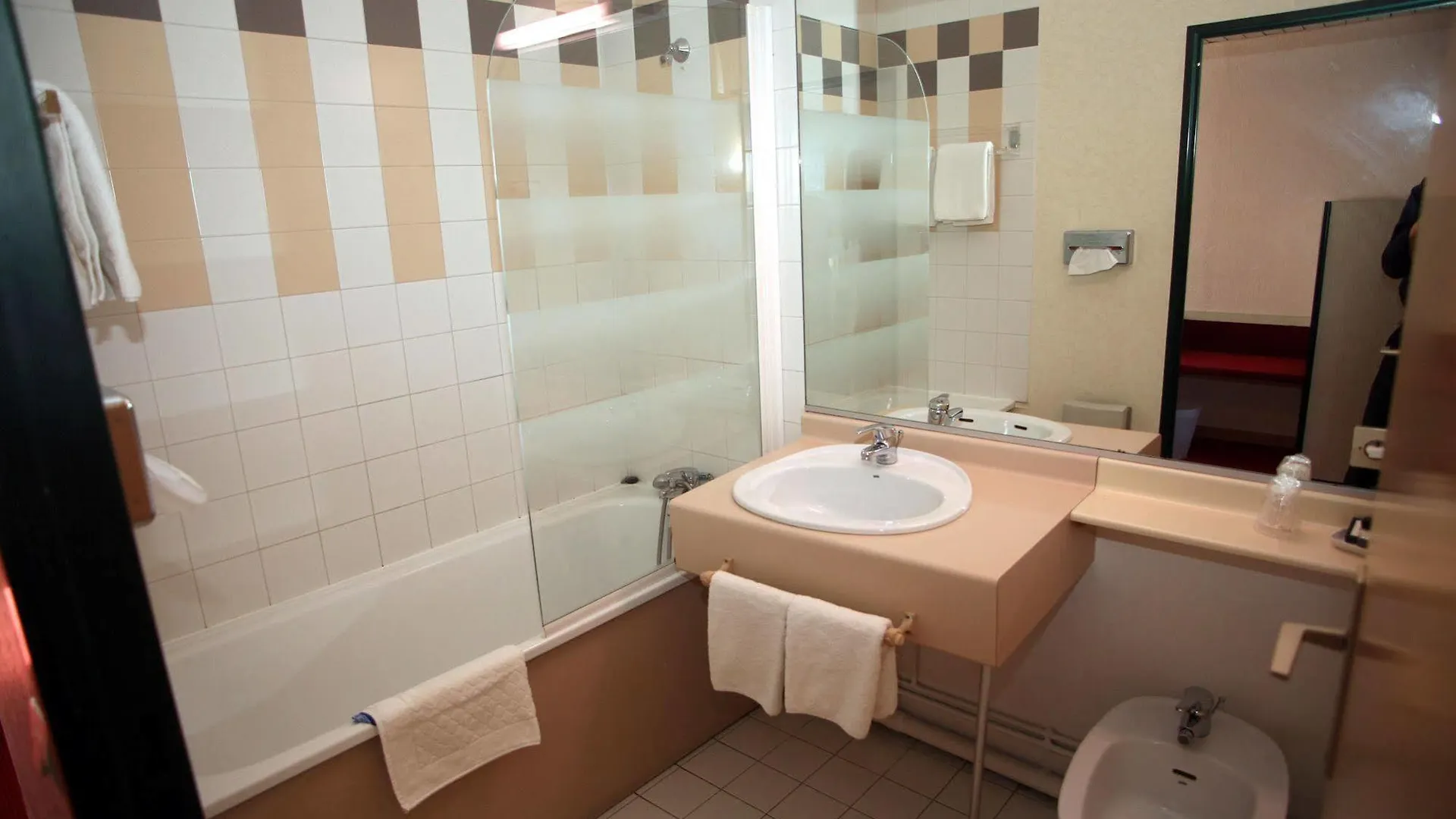 Hotel L'Empreinte Cagnes-sur-Mer 3*,